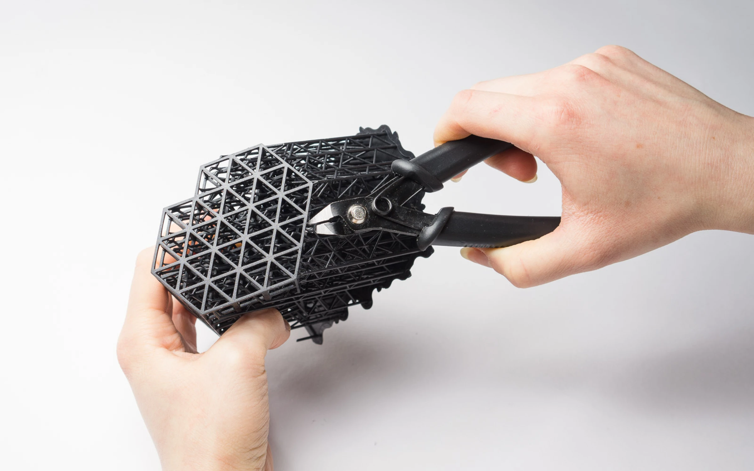 Remove-the-support-with-a-sharp-tool