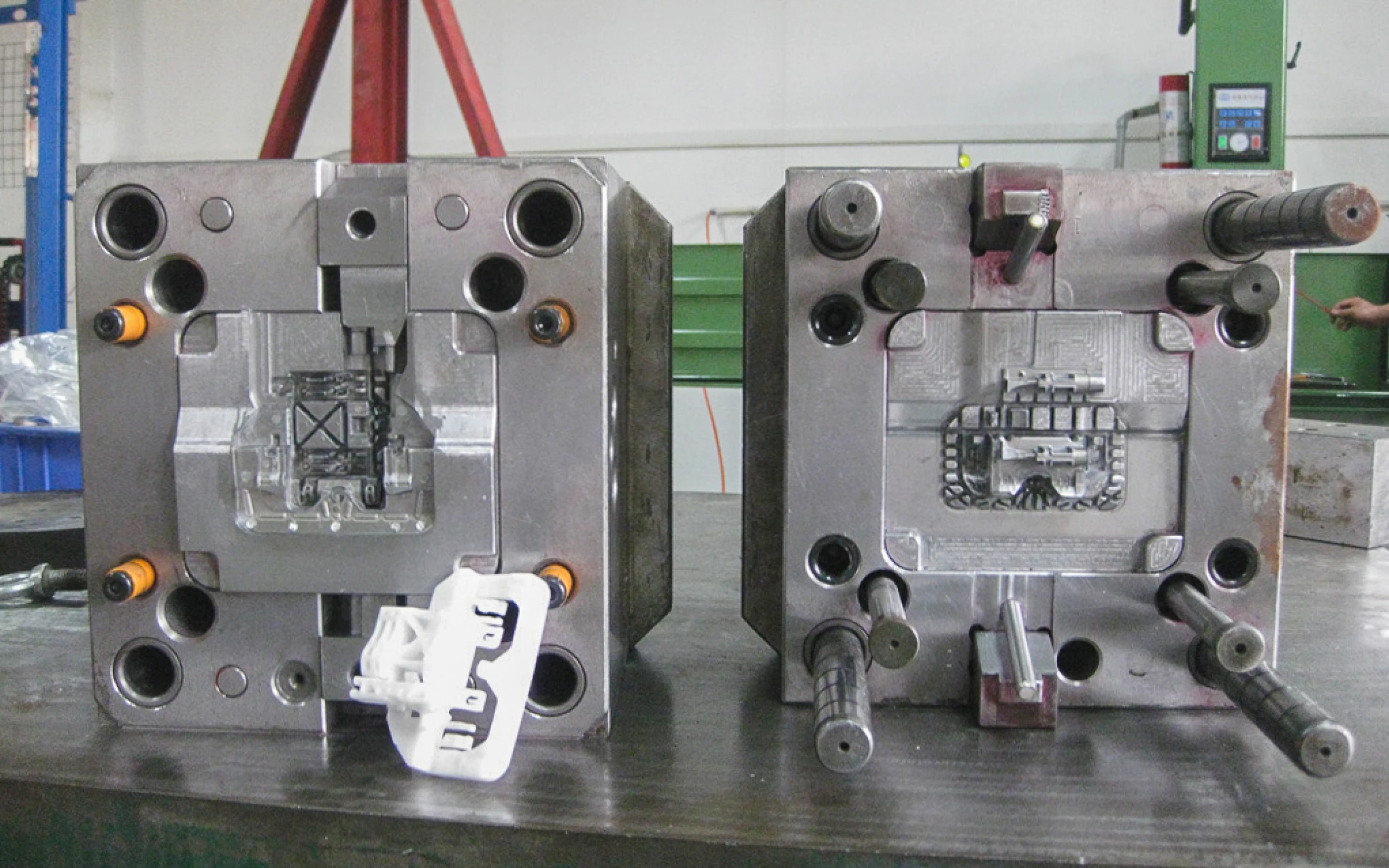 plastic-injection-template